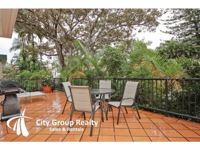 3 Sunset Boulevard, Surfers Paradise QLD 4217