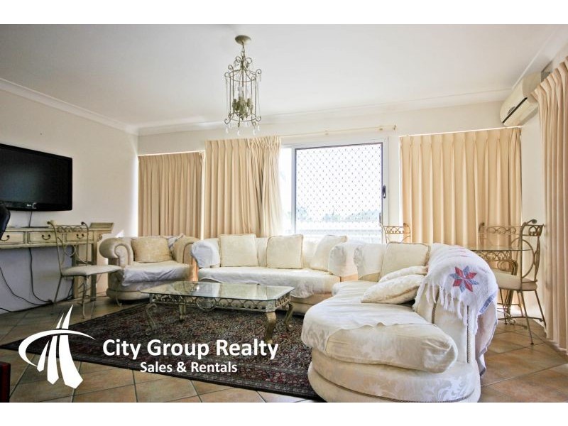 54 Frank Street, Labrador QLD 4215