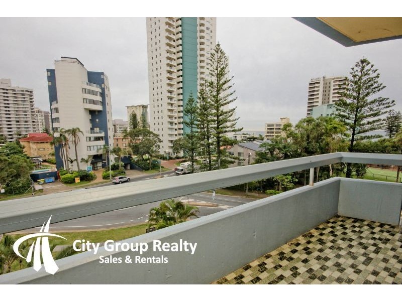 Broadbeach QLD 4218