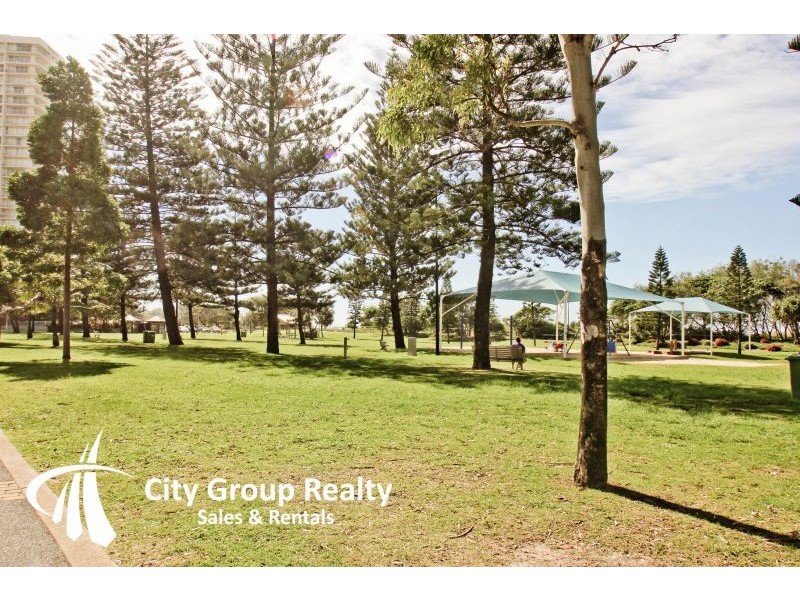 157 Old Burleigh Road, Broadbeach QLD 4218