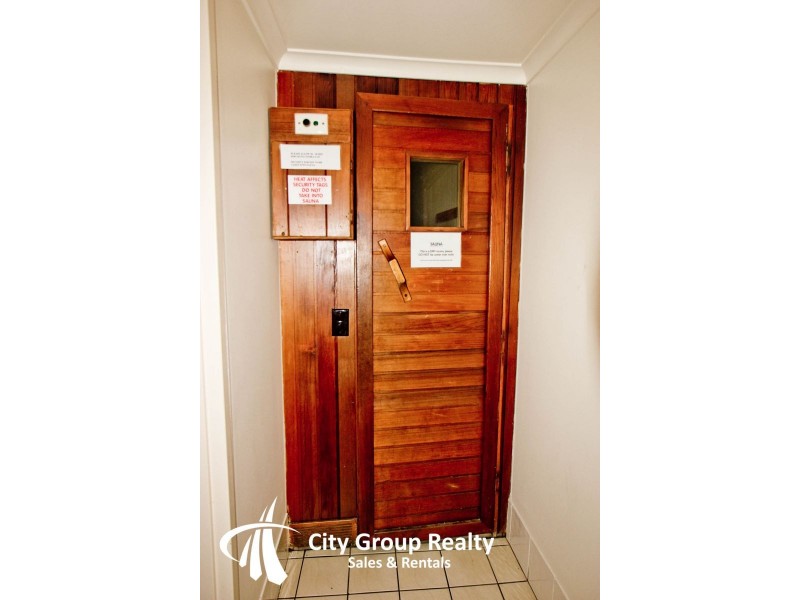 157 Old Burleigh Road, Broadbeach QLD 4218