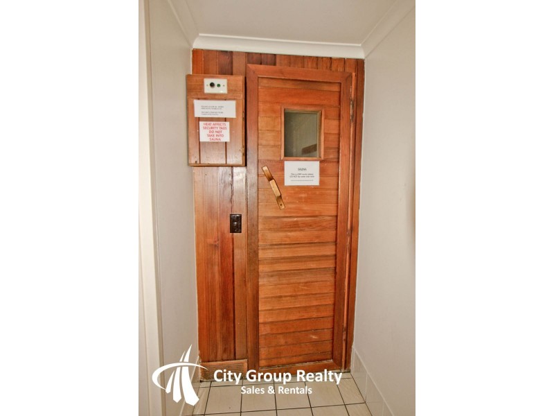 157 Old Burleigh Road, Broadbeach QLD 4218