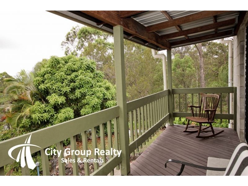 18 Wirildar, Elanora QLD 4221