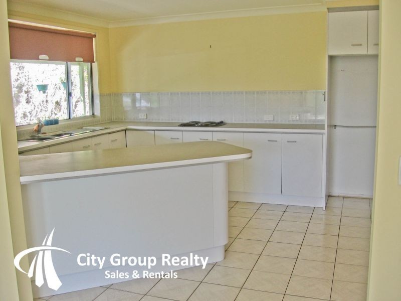 18 Wirildar, Elanora QLD 4221