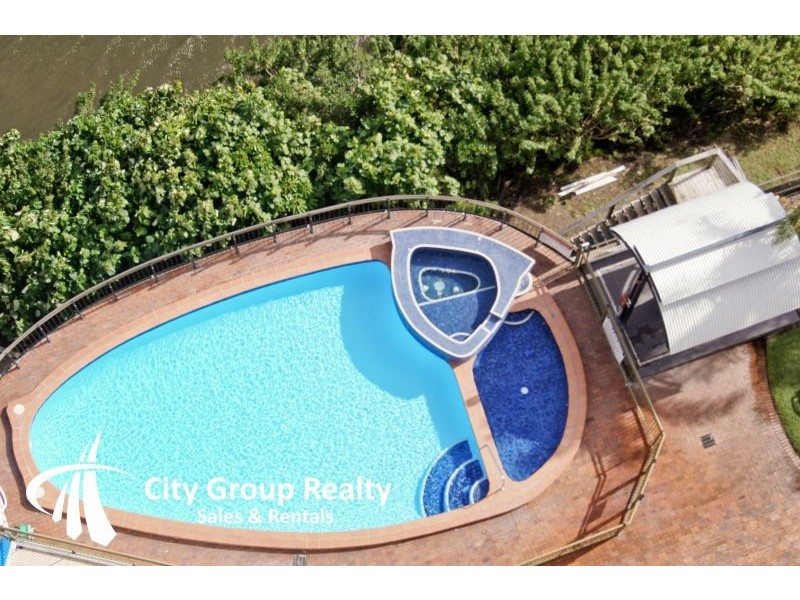 71 Silverton, Surfers Paradise QLD 4217