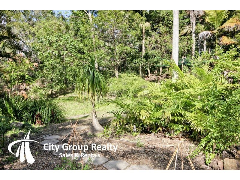 50 Westminster Blvd, Elanora QLD 4221