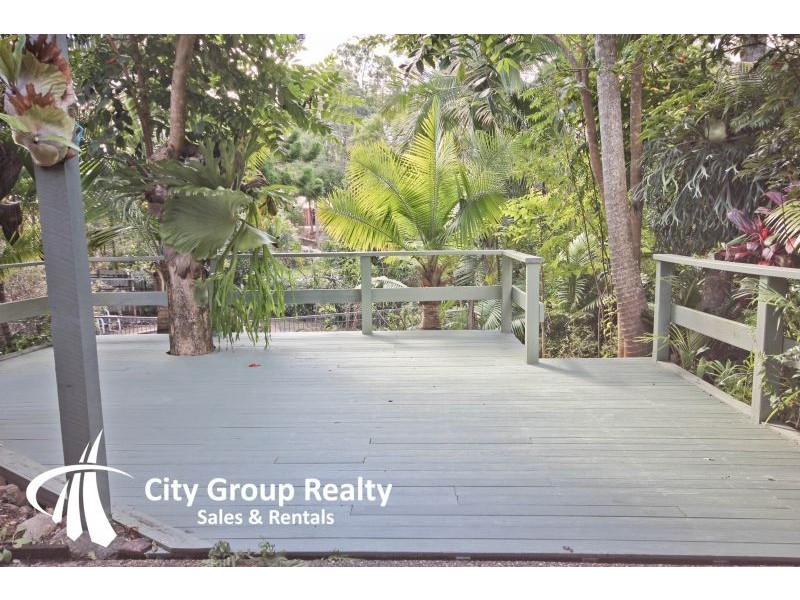 50 Westminster Blvd, Elanora QLD 4221