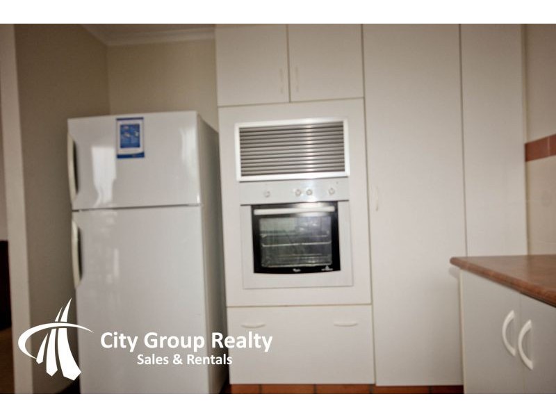 8 ‘Silverton’ 2940 Gold Coast Highway, Surfers Paradise QLD 4217