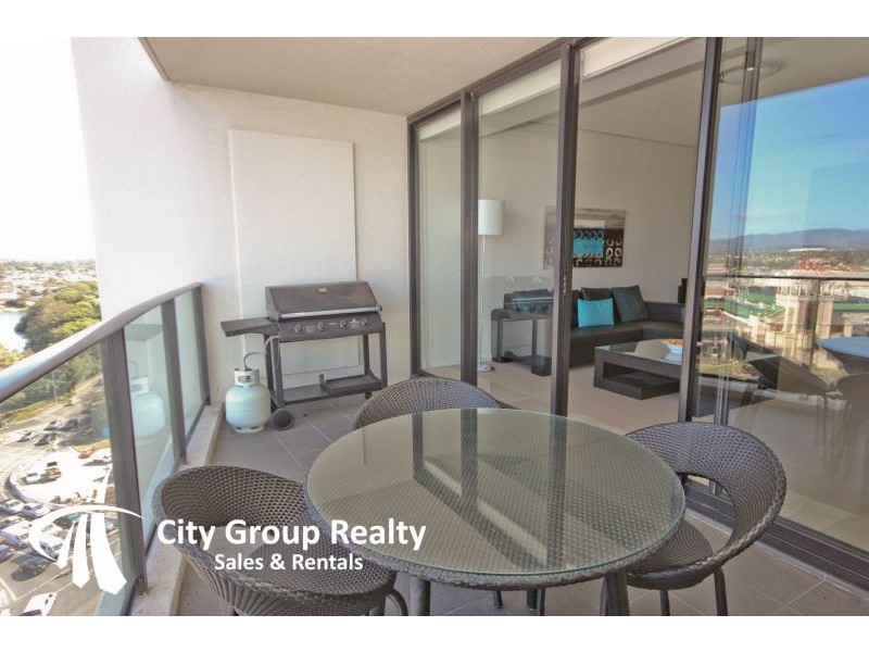 22 Surf Parade, Broadbeach QLD 4218