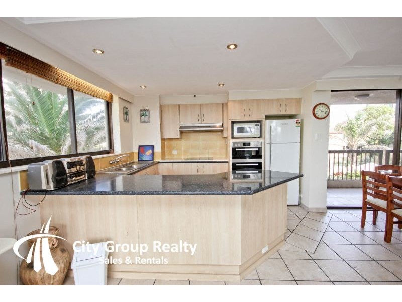 28 Northcliffe Terrace, Surfers Paradise QLD 4217