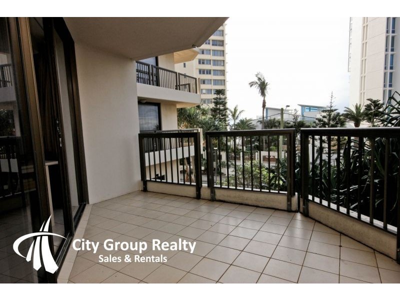 28 Northcliffe Terrace, Surfers Paradise QLD 4217