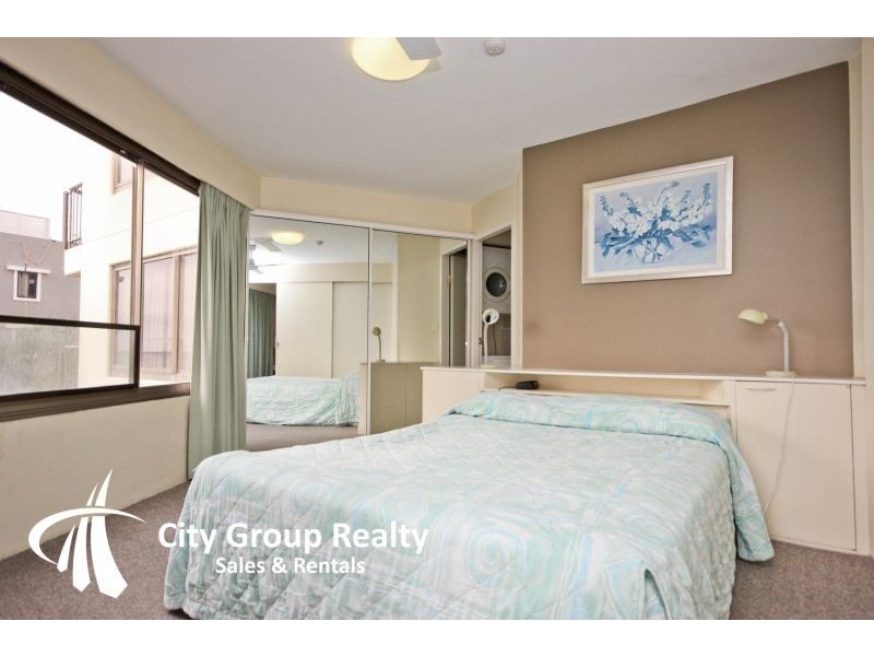 504/12 Trickett Street, Surfers Paradise QLD 4217