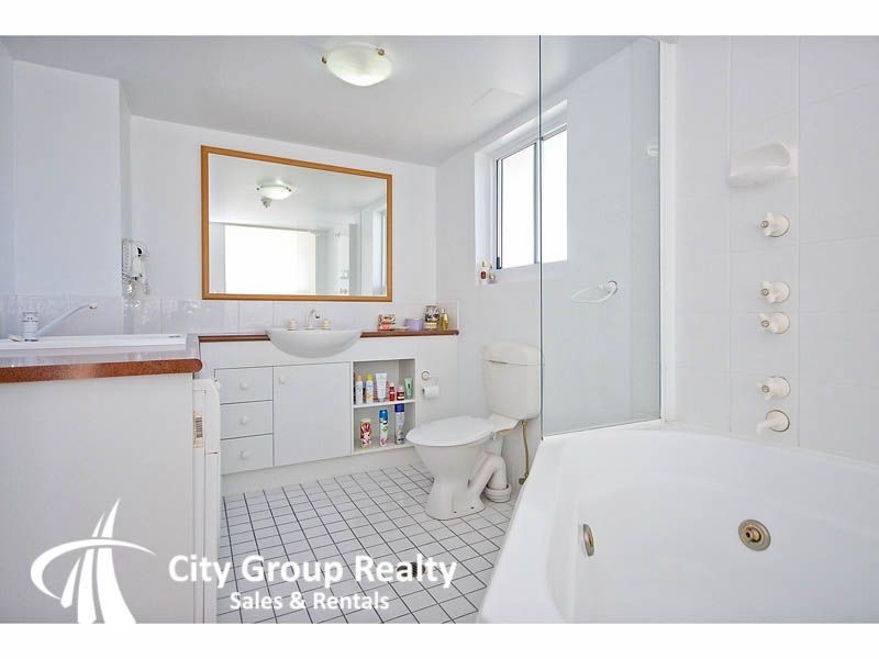 210 Surf Parade, Surfers Paradise QLD 4217