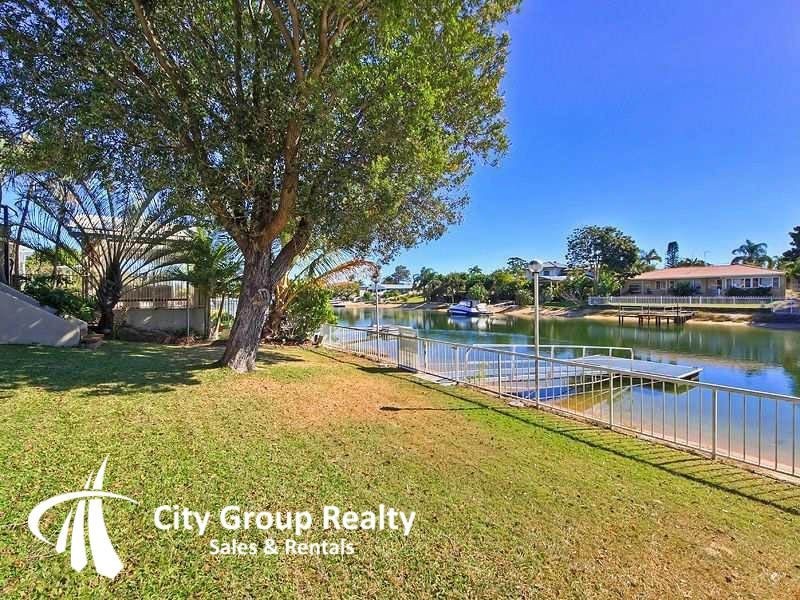 Broadbeach Waters QLD 4218