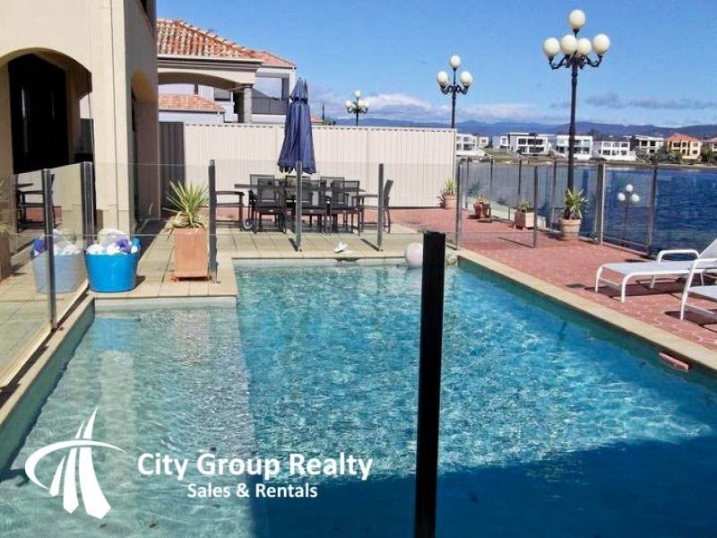 119 Edinburgh Road, Benowa Waters QLD 4217