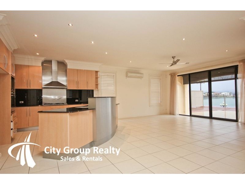 119 Edinburgh Road, Benowa Waters QLD 4217