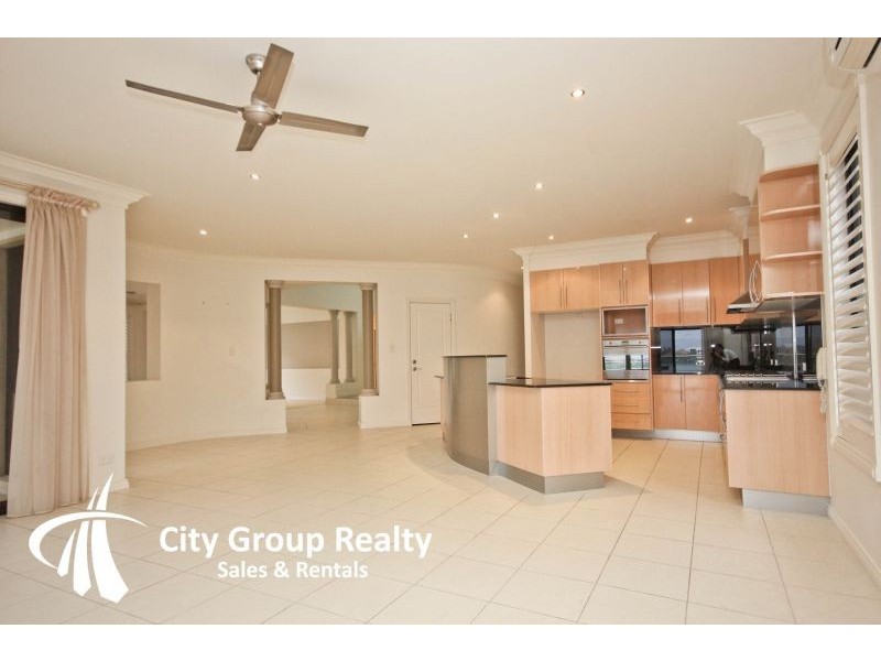 119 Edinburgh Road, Benowa Waters QLD 4217