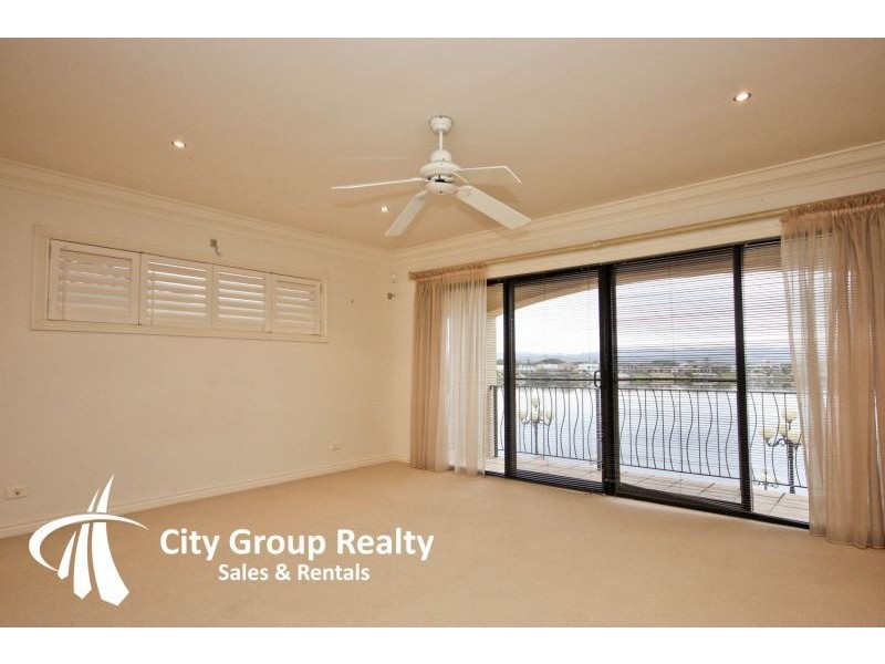 119 Edinburgh Road, Benowa Waters QLD 4217