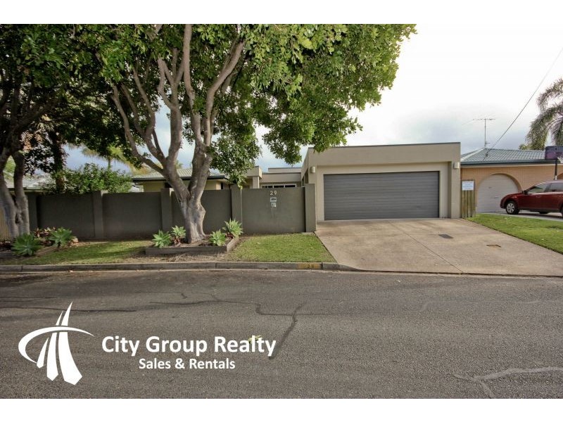 29 Curlew Crescent, Burleigh Waters QLD 4220