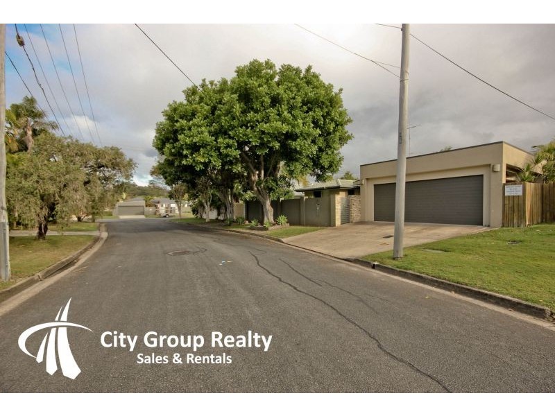 29 Curlew Crescent, Burleigh Waters QLD 4220