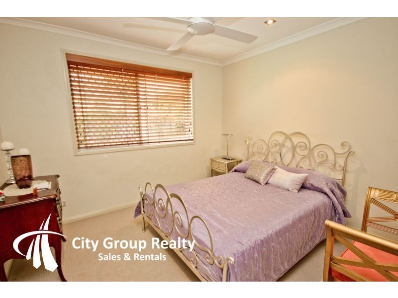 29 Curlew Crescent, Burleigh Waters QLD 4220