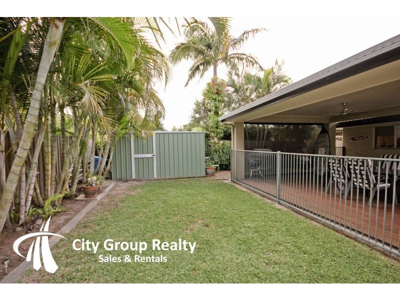 29 Curlew Crescent, Burleigh Waters QLD 4220