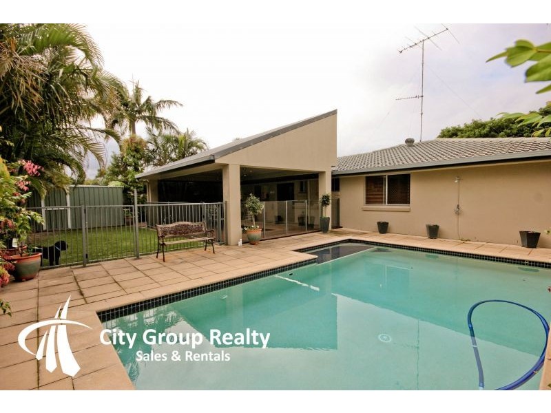 29 Curlew Crescent, Burleigh Waters QLD 4220