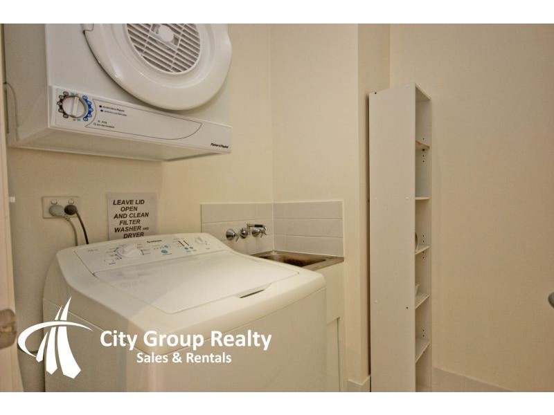 Varsity Lakes QLD 4227