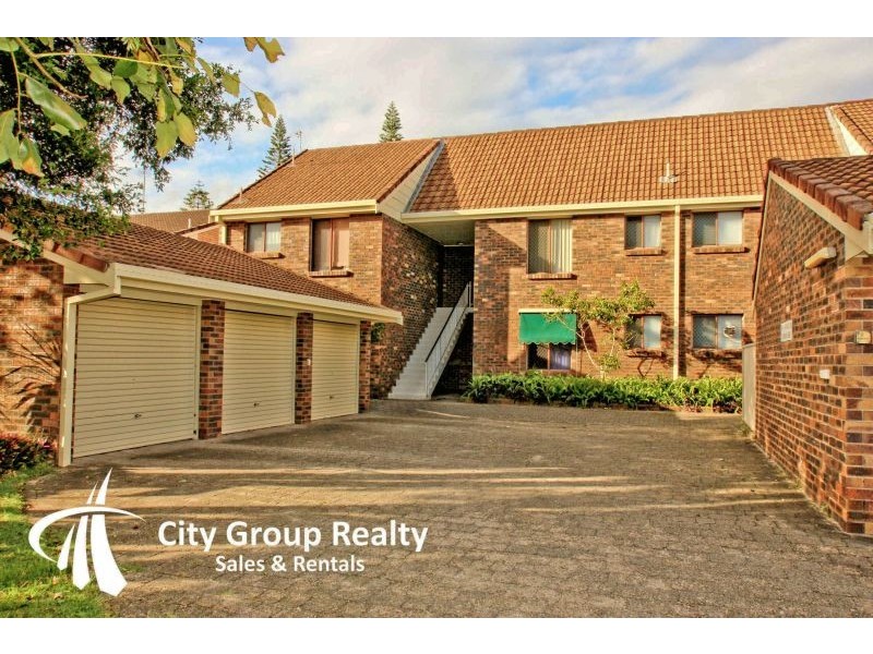 47 Karbunya St, Mermaid Waters QLD 4218