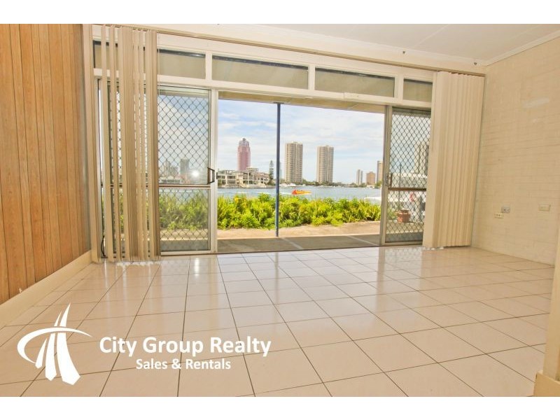 Chevron Island QLD 4217