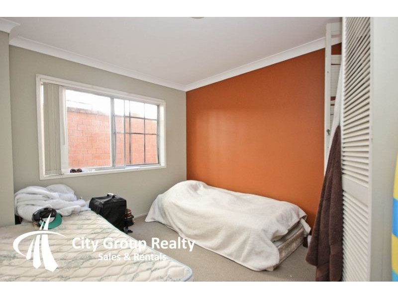 21 Jubilee Avenue, Broadbeach QLD 4218