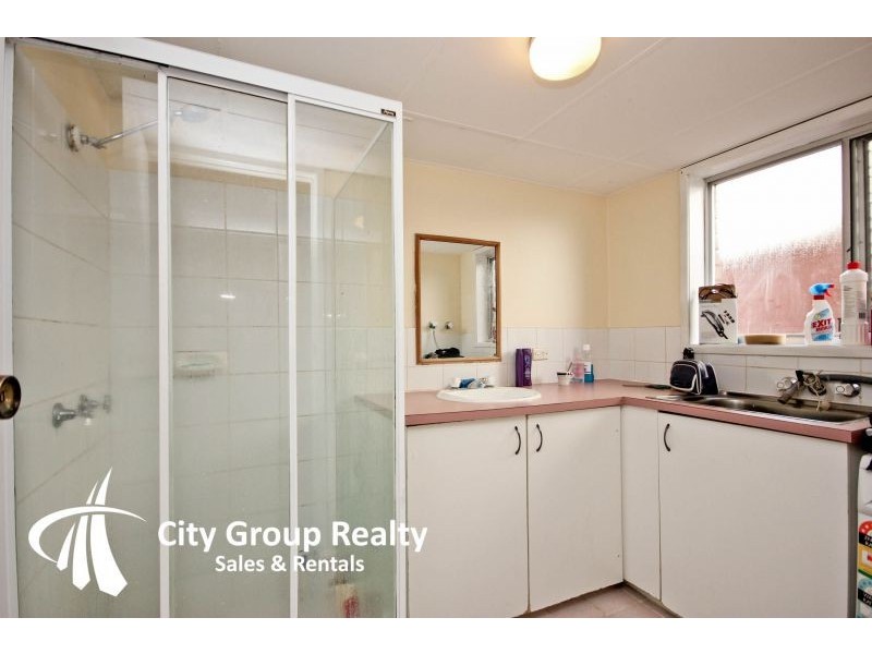 21 Jubilee Avenue, Broadbeach QLD 4218