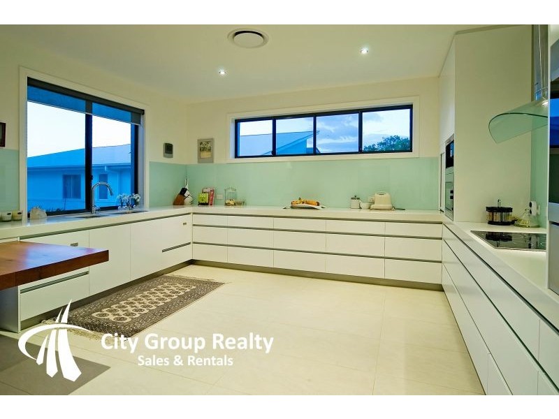 4711 The Parkway, Sanctuary Cove QLD 4212