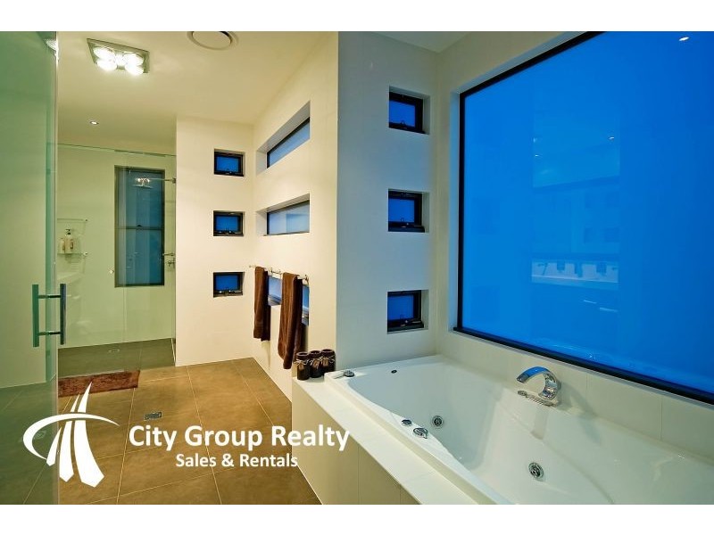 4711 The Parkway, Sanctuary Cove QLD 4212