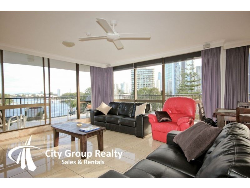 Silverton 2940 Gold Coast Hwy, Surfers Paradise QLD 4217