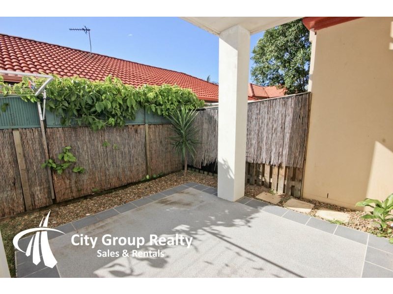 23 Majorca Crescent, Varsity Lakes QLD 4227