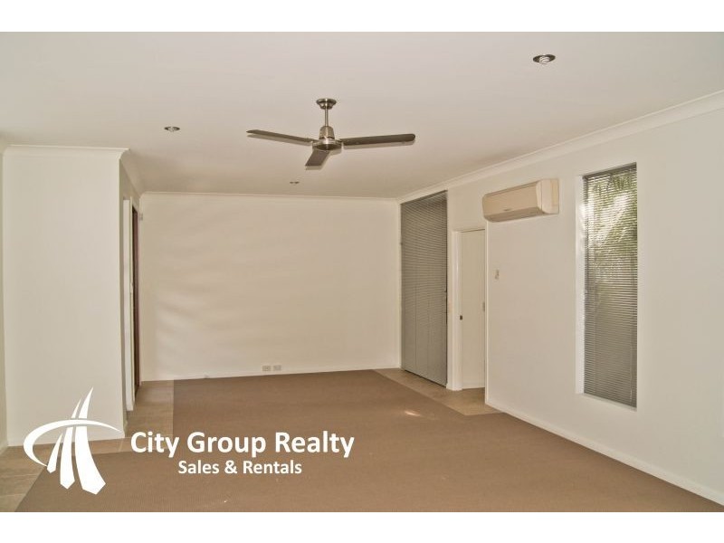 Soho Varsity Pde, Varsity Lakes QLD 4227