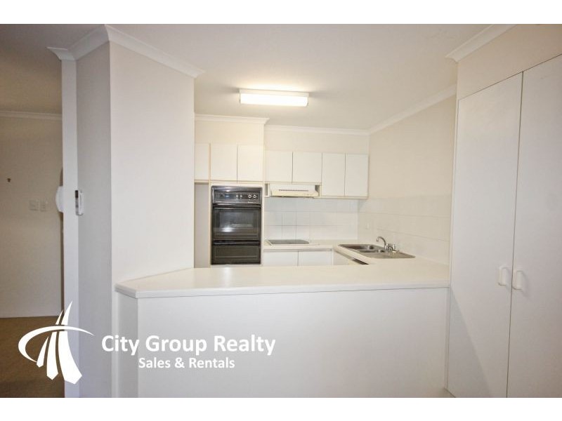 11. Breaker Street, Main Beach QLD 4217