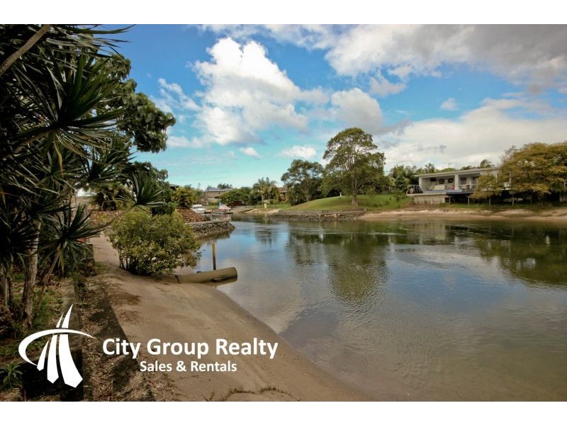 112 Salerno Street, Surfers Paradise QLD 4217