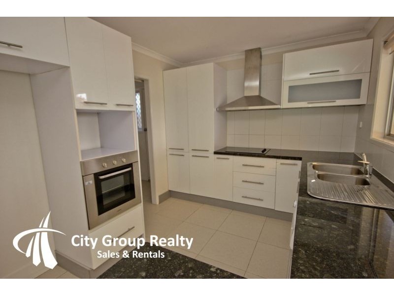 112 Salerno Street, Surfers Paradise QLD 4217