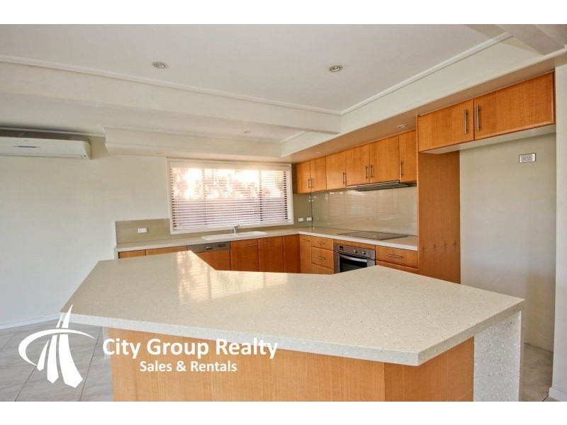 12 Emu Court, Sorrento QLD 4217