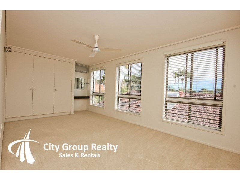 12 Emu Court, Sorrento QLD 4217