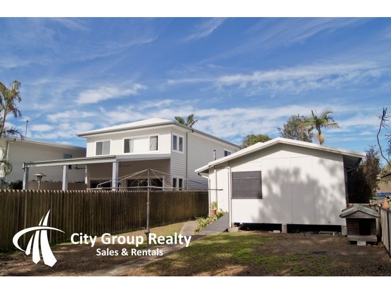 Palm Beach QLD 4221