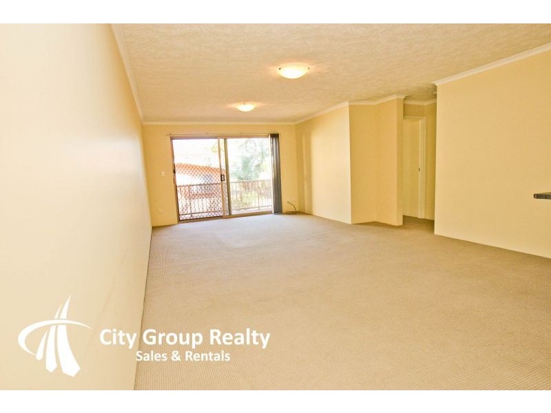 28 Sykes Court, Southport QLD 4215