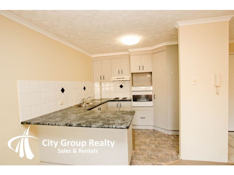 28 Sykes Court, Southport QLD 4215