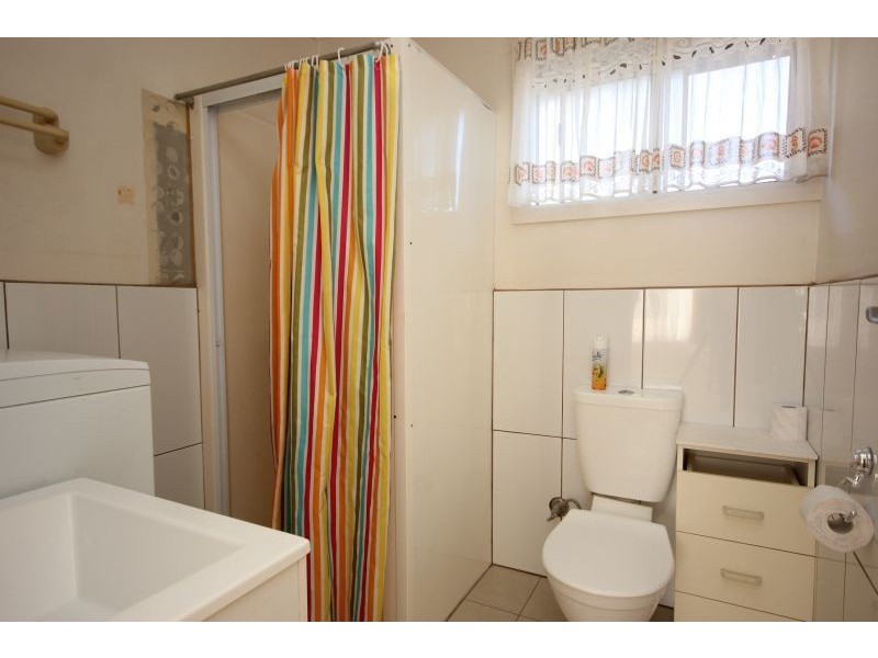 47 Sunshine Parade, Miami QLD 4220