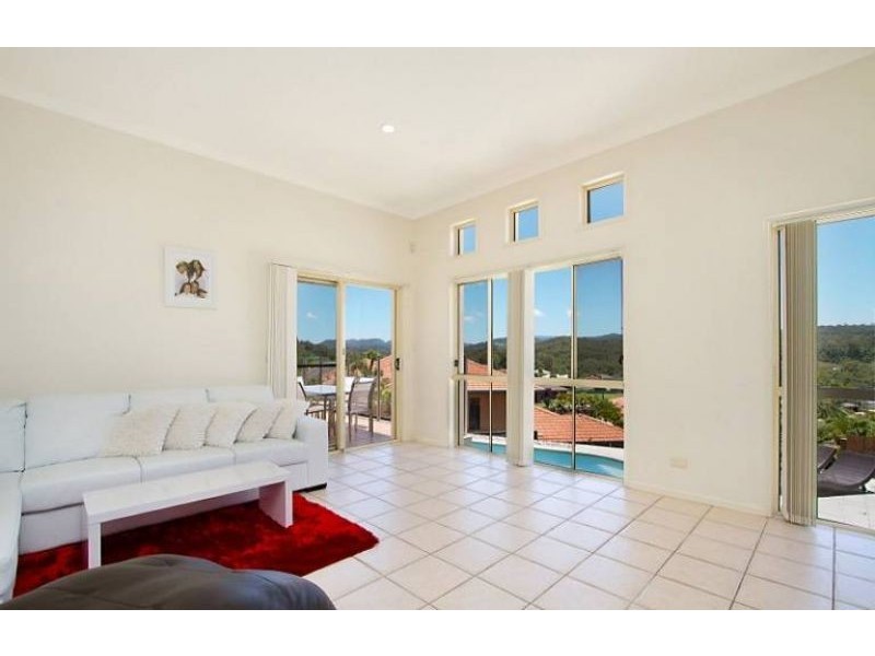 79 Sky Royal Terrace, Burleigh Heads QLD 4220