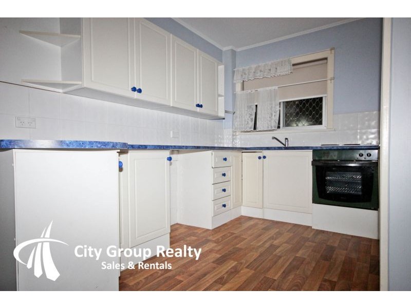 19. Little Norman Street, Southport QLD 4215