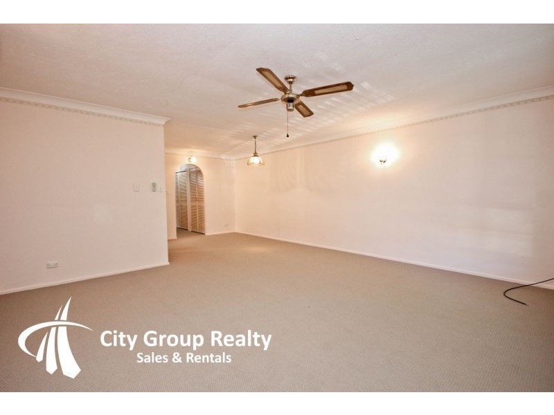 9 Sunbird Street, Burleigh Waters QLD 4220