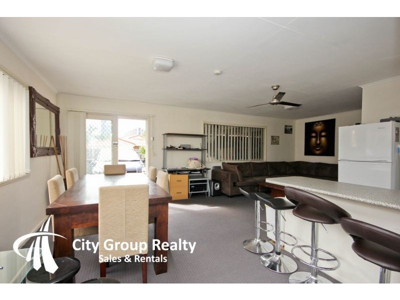 5 Coral Gables Key, Broadbeach Waters QLD 4218